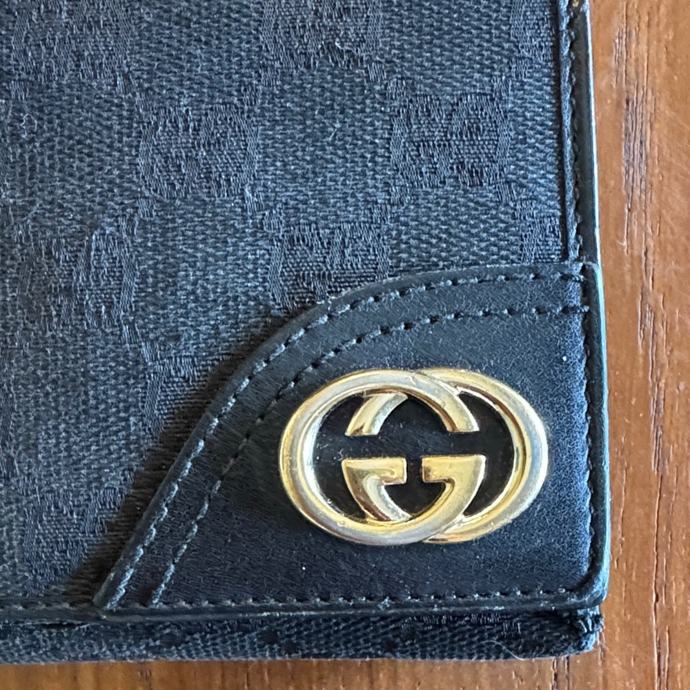 Gucci Black Canvas with Gold Hardware Luxury Wallet - Picture 2 of 9